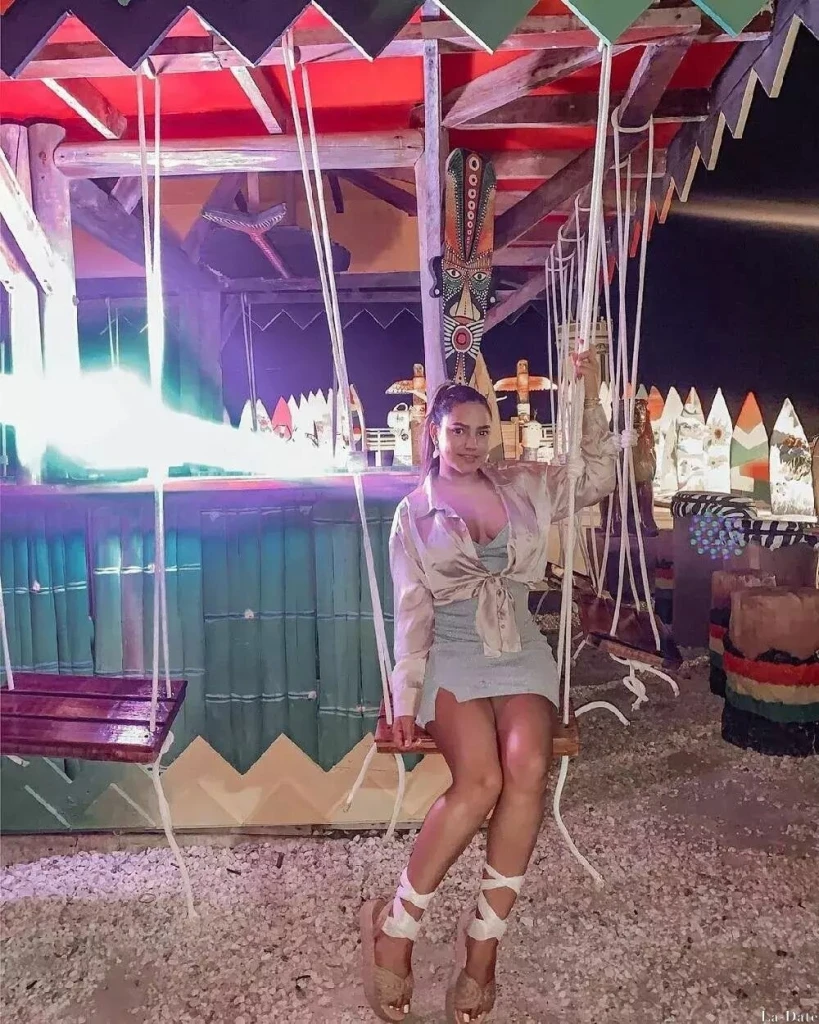 Leila Profile image 1