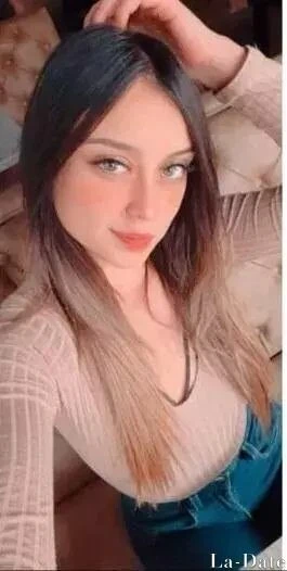 Alejandra Profile image 1