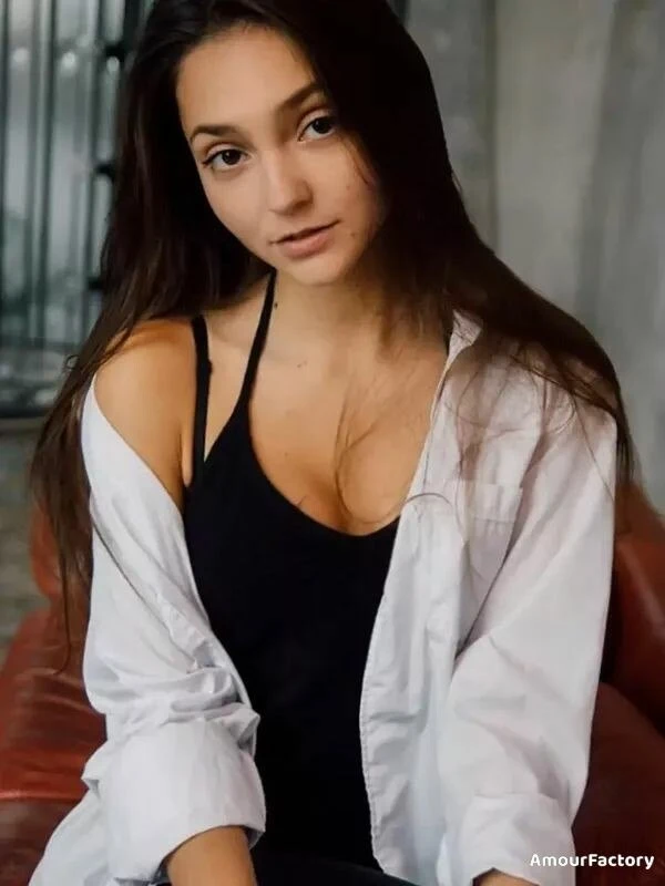 Maria Profile image 2