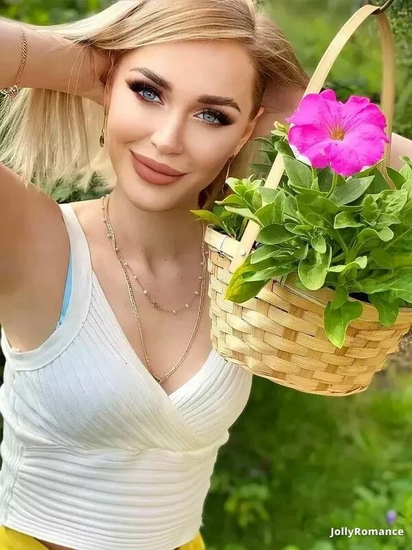 Anastasia Profile image 4