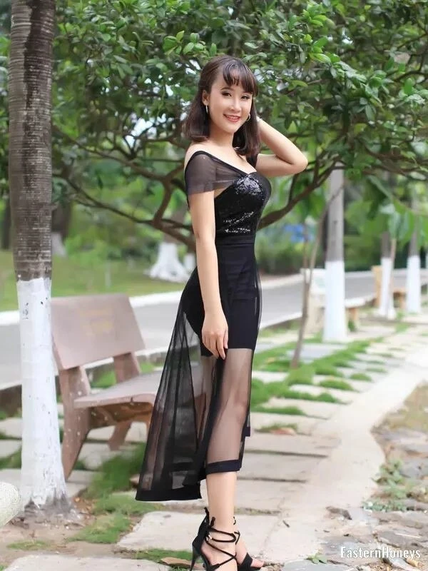 Kathy Profile image 1