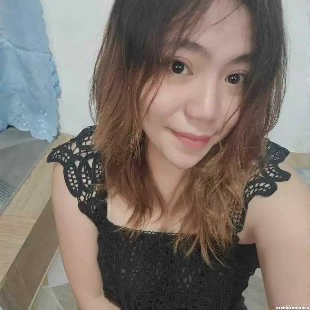 Marjorie Profile image 2