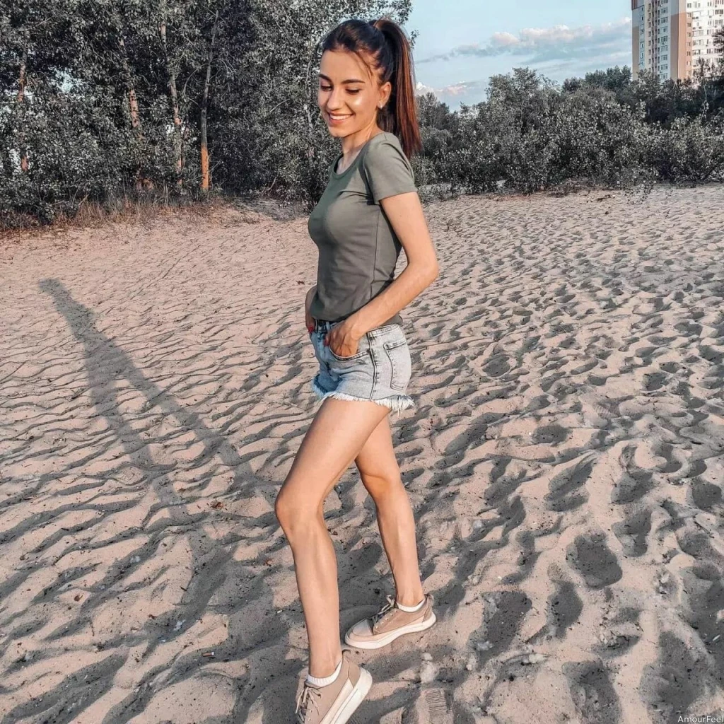 Olena Profile image 1