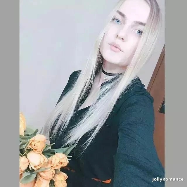 Vera Profile image 4