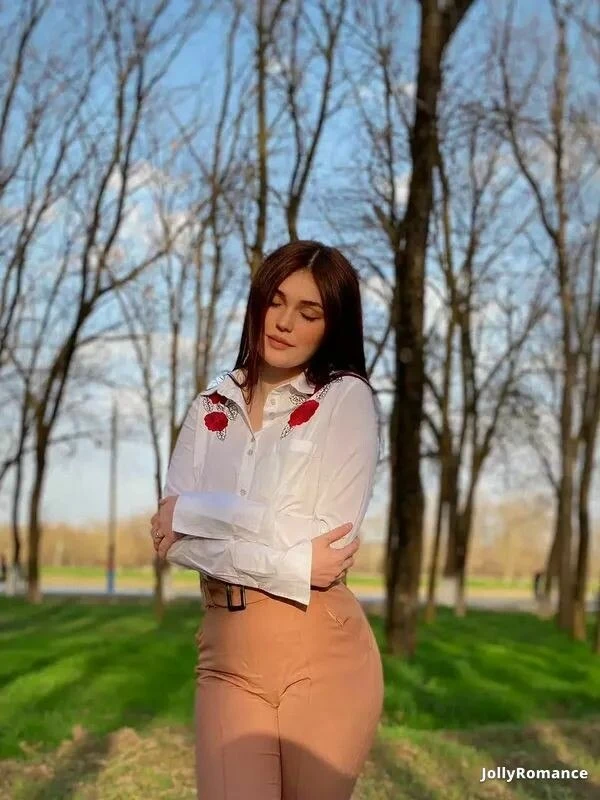 Olga Profile image 3