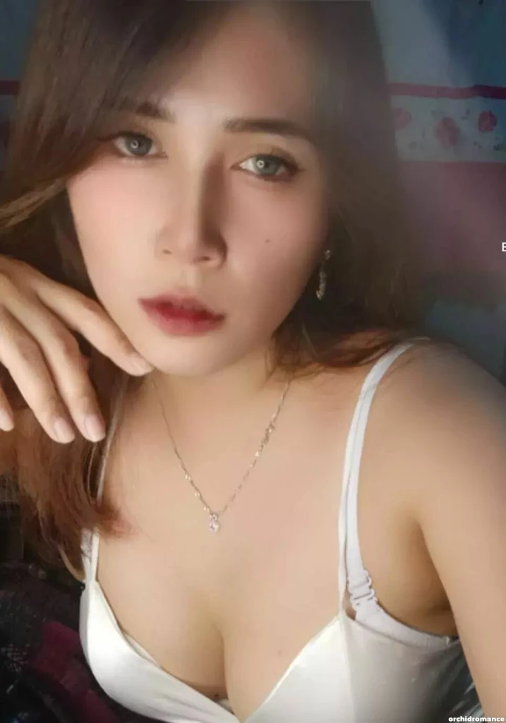 Theresa Marie Profile image 3