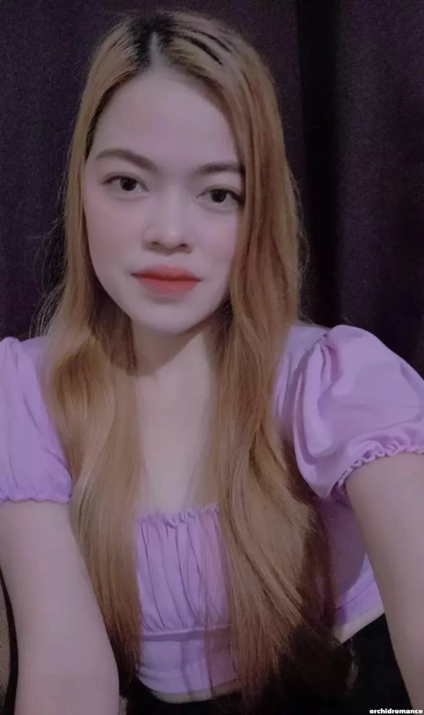 Janelle Profile image 4