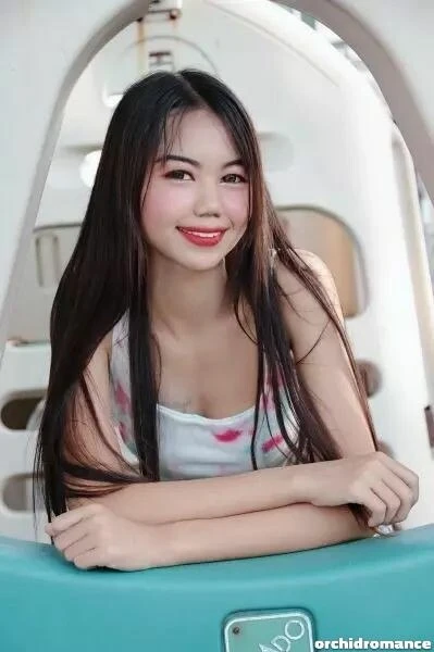 Sophia Profile image 3