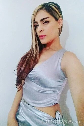 Fernanda Profile image 2