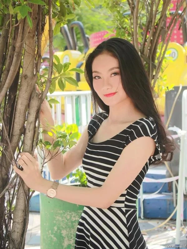 Thuy Profile image 3