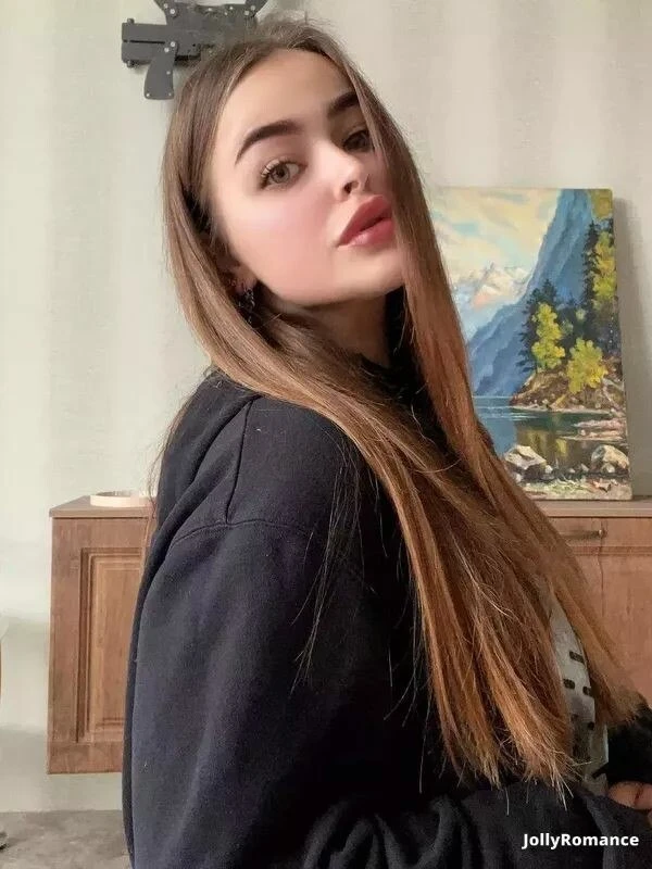 Anastasiya Profile image 4