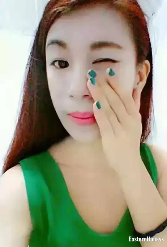 Ju Ying Profile image 1