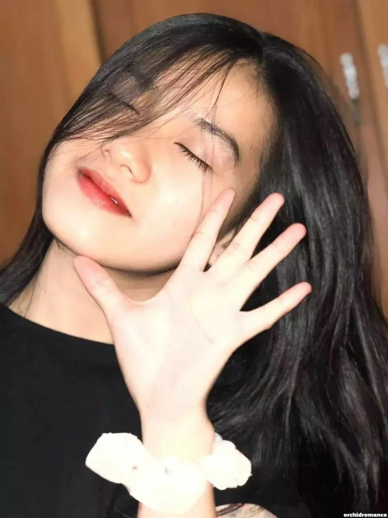 Anhthu Profile image 3