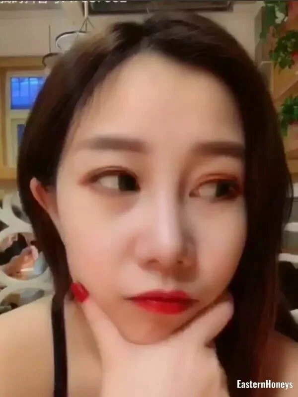 Nana Profile image 3