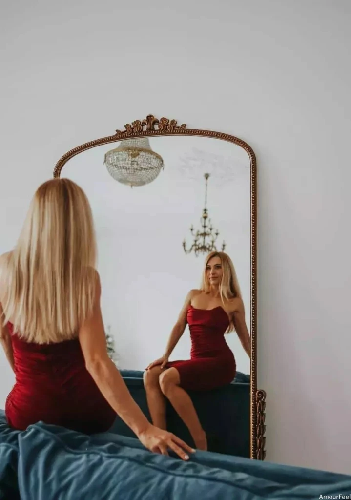 Marianna Profile image 4