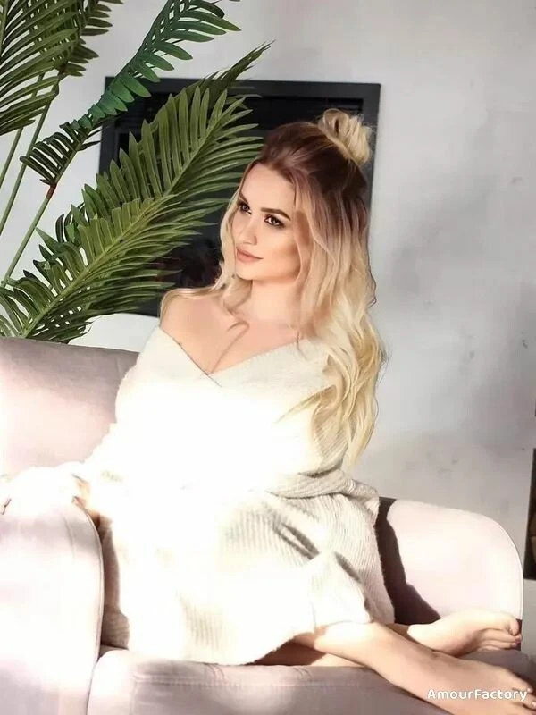 Ekaterina Profile image 2