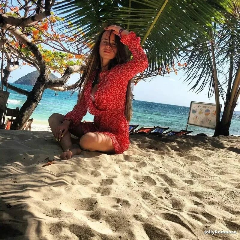 Anna Profile image 1