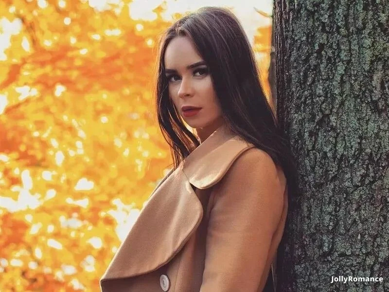 Anna Profile image 4